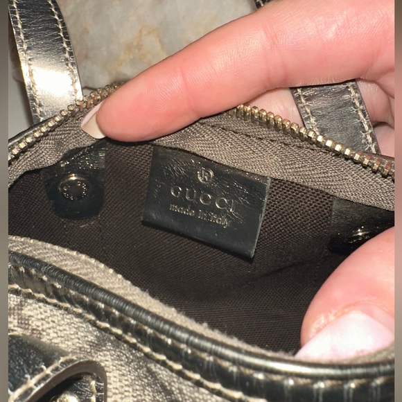 Gucci GG Supreme Mini Joy Boston Bag - Picture 11 of 15